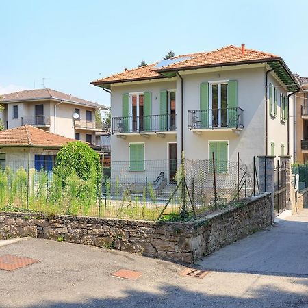 Casa De Paoli Lägenhet Stresa Exteriör bild